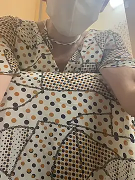 KIRA_kiki 现场XXX聊天