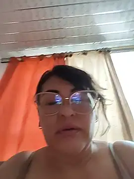 Chat XXX en directo de AlexxiaaMat