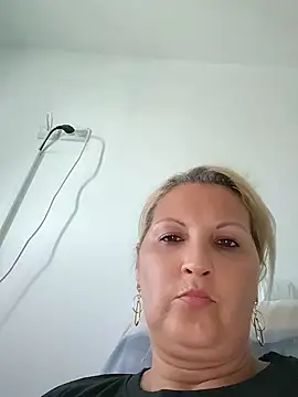 Chat XXX Live Divineblond