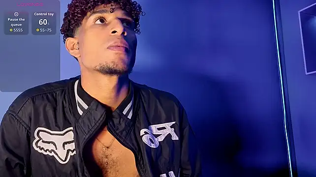 Czat XXX na żywo – Alex_Bloom