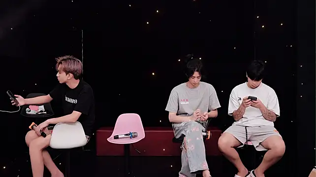 Chenyong123 라이브 XXX 채팅