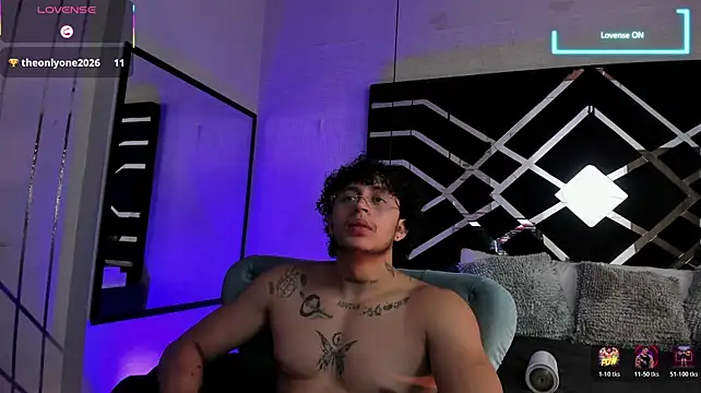 JayTaylorr Шоу с уебкамера