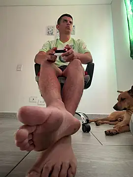 צ'אט XXX בשידור חי של cash_master_daniel