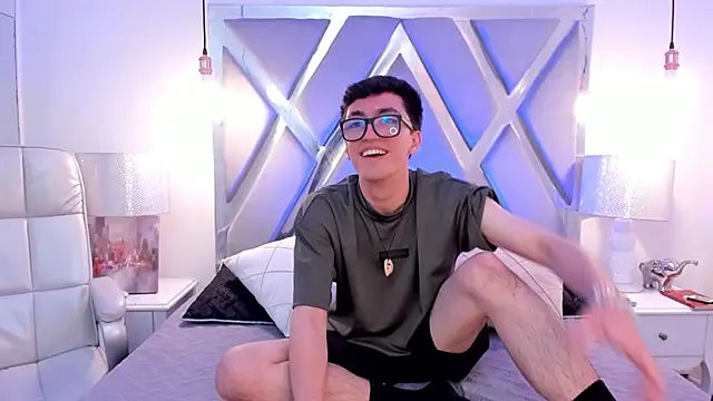 Živý XXX chat GaelDuke