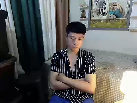 xshyboyx 라이브 XXX 채팅