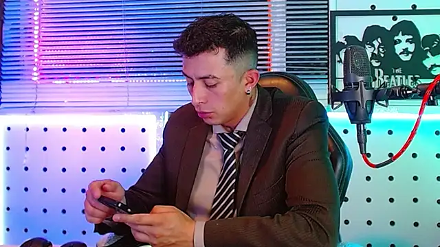 Godofcumxxx's Live XXX Chat