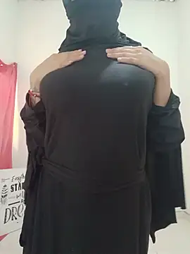 Chat +18 de aisha-faraah ao vivo