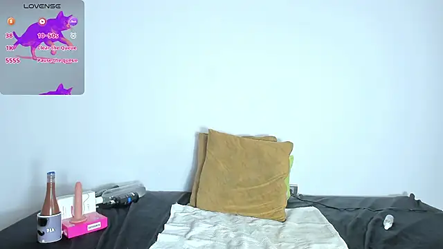 Онлайн чат XXX Benjamin_Buster