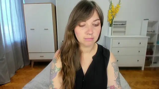 StacyTigerr Chat XXX in diretta