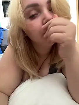 Czat XXX na żywo – kira235