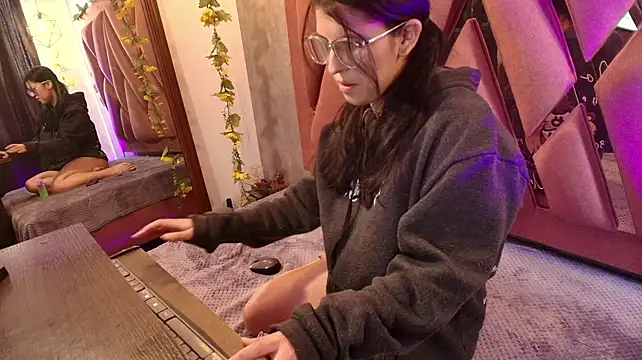 Nixie_Velvet's Live XXX Chat