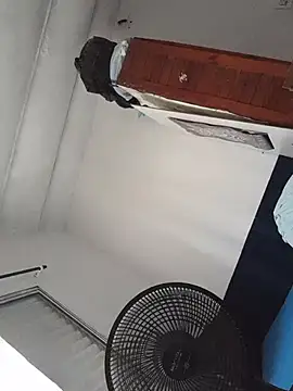 kinG_black69 Шоу с уебкамера