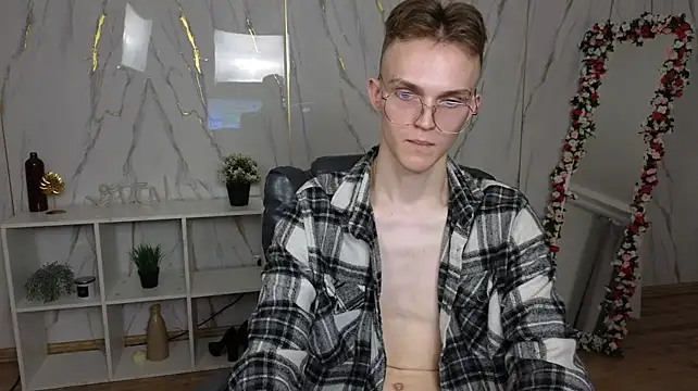 Chat +18 de Midnight_gospell ao vivo