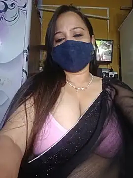 Naughtysummi's Live XXX Chat