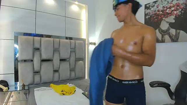 Chat XXX en directo de Ruslan_marcel