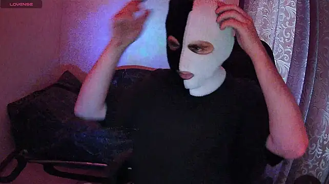 XXX chat uživo modela ZXCENSORED-