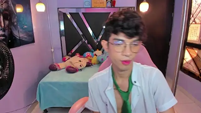Chat +18 de LiamHeatx ao vivo