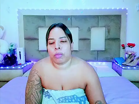 Chatroom XXX en direct de indiantopaz694u