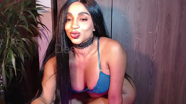 Chatroom XXX en direct de destinne_mill_