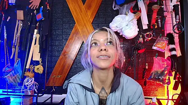 Ariaoficial 现场XXX聊天