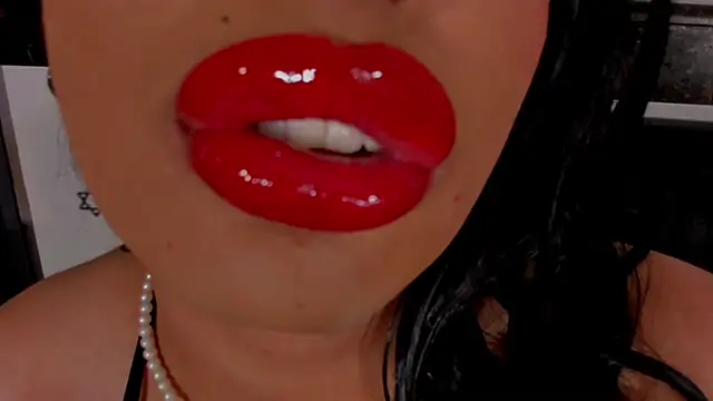 sweet_Elizabeth Chat XXX in diretta