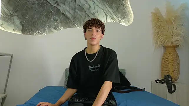 Monyel_Blaken Webbikameraesitys