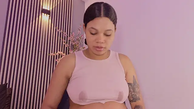 GysellHanson's Live XXX Chat