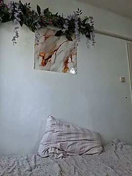 Nika_aa Chat XXX in diretta