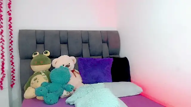 little_star_porn's Live XXX Chat