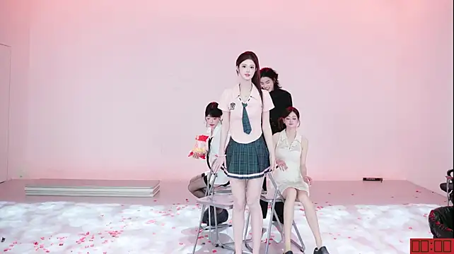 HOT-dance520S XXX чат на живо