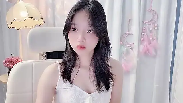 Yanys521 现场XXX聊天