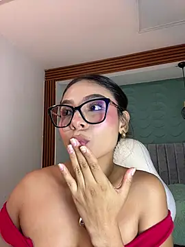 Chat XXX ao vivo de amira_cute2