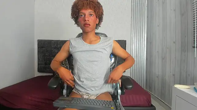 Онлайн чат XXX luccas_lowee