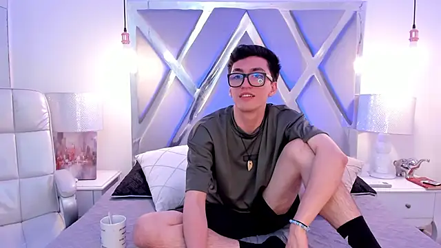 XXX chat uživo modela GaelDuke