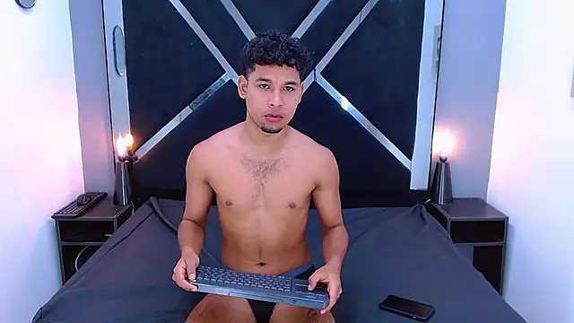 Chat XXX ao vivo de Marius_Ponce
