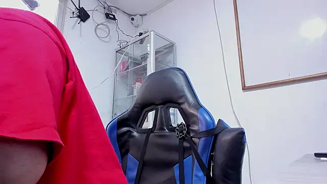 Chat +18 de VINCEDMAGLIOO ao vivo