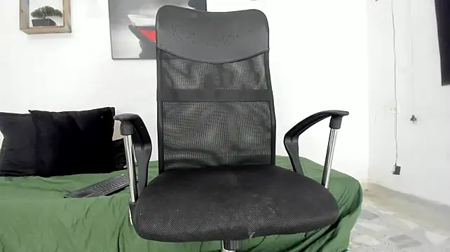 rickyfriki's Live XXX Chat
