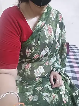 XXX chat uživo modela saijal_rao