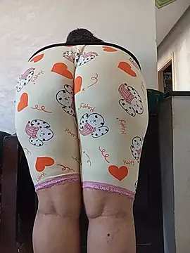 lily_sx Adlı Modelin Canlı XXX Sohbeti