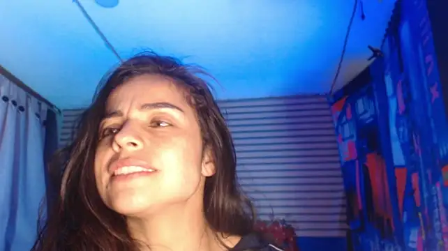 rosse_2504 Live XXX-chat