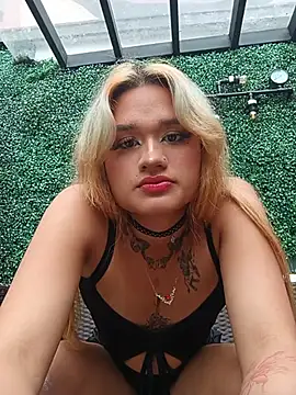 Lilit_doll XXX чат на живо
