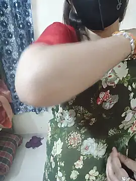 XXX chat uživo modela saijal_rao
