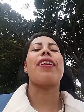 XXX chat uživo modela _andrea30