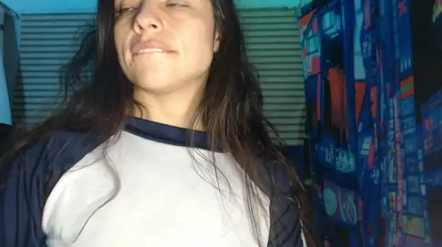 rosse_2504's Live XXX Chat