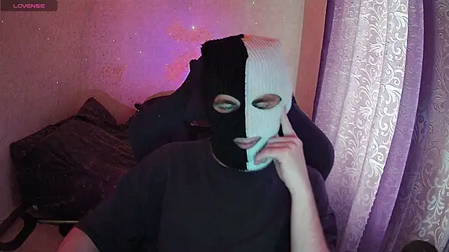 צ'אט XXX בשידור חי של ZXCENSORED-