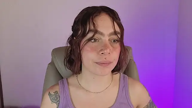 Chat +18 de AbbyRuge ao vivo