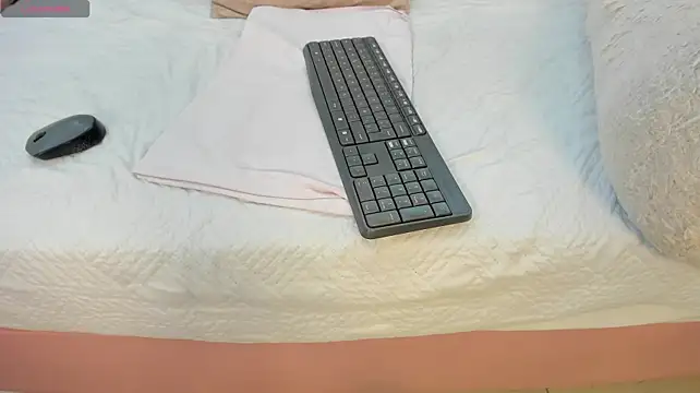 Chat +18 de bonnie_cuttee ao vivo