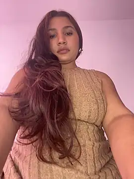Czat XXX na żywo – MiahJones_