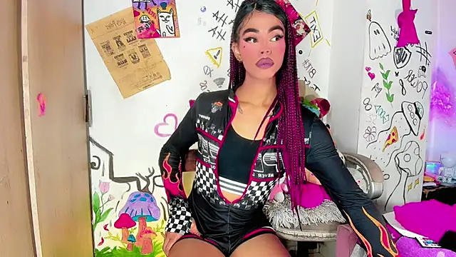 bloom444 XXX чат на живо
