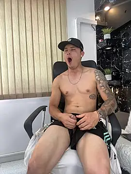 Alexander_ferren Live XXX chat